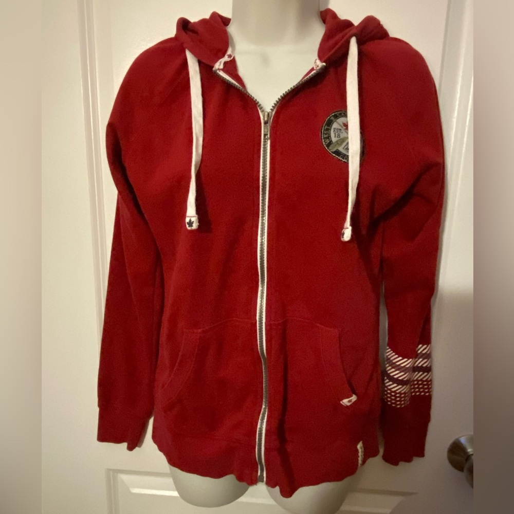 Canadiana Red Zippered Hoodie with Pockets Size M